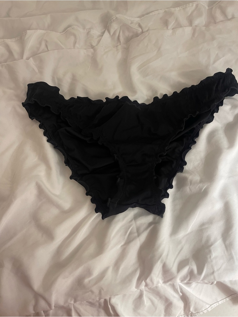 Shade & Shore Black Ruffle Bikini Bottoms